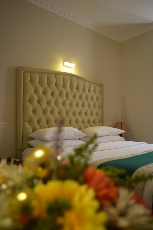 Lazaani Hotel Colombo Kültér fotó