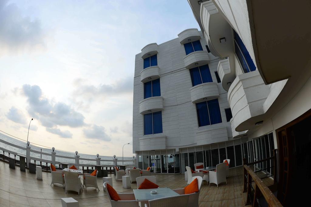 Lazaani Hotel Colombo Kültér fotó
