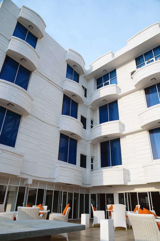 Lazaani Hotel Colombo Kültér fotó