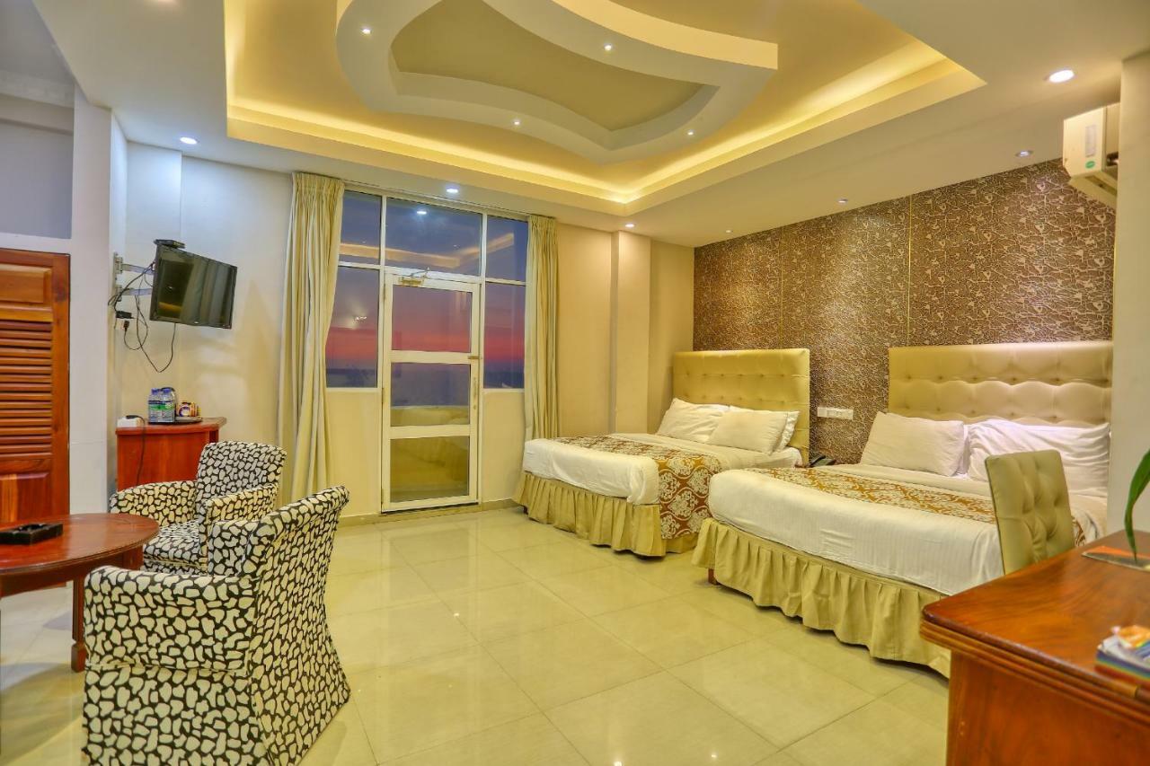 Lazaani Hotel Colombo Kültér fotó