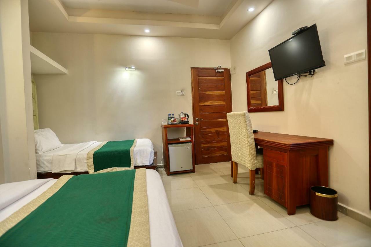 Lazaani Hotel Colombo Kültér fotó